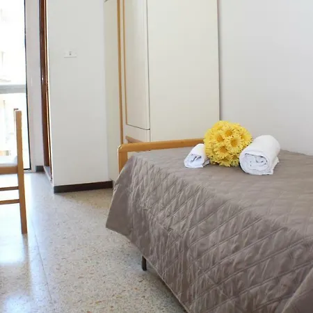 Caesar Hotel 3*