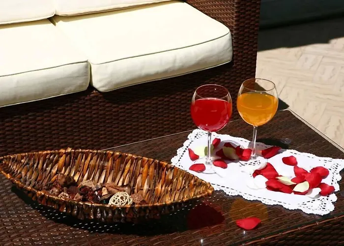Caesar فندق 3*