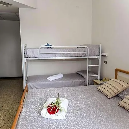 Hotel Caesar 3*