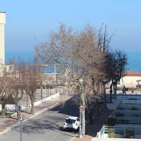 Caesar Ξενοδοχείο 3*